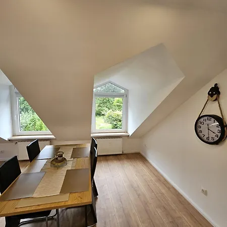 Tautraum Suite Mit Whirlpool Und Gruenem Ausblick Wilhelmshaven Extérieur photo