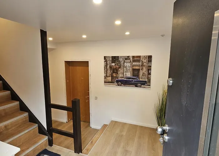 Tautraum Suite Mit Whirlpool Und Gruenem Ausblick