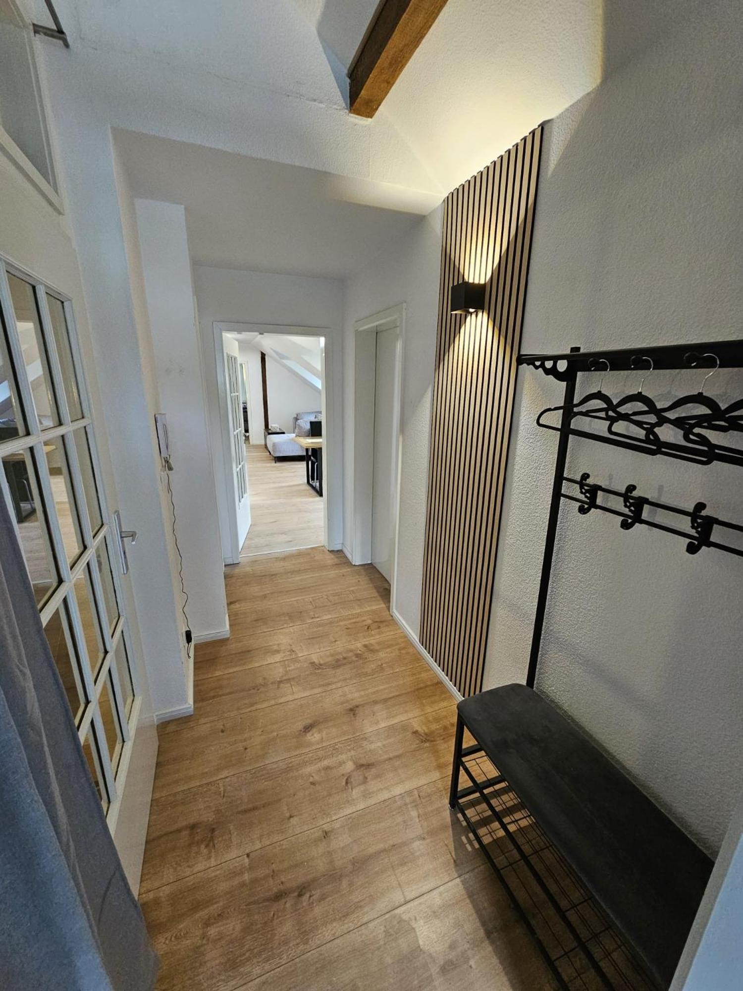 Tautraum Mit Whirlpool Und Gruenem Ausblick Appartement Wilhelmshaven